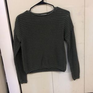 Green knitted top